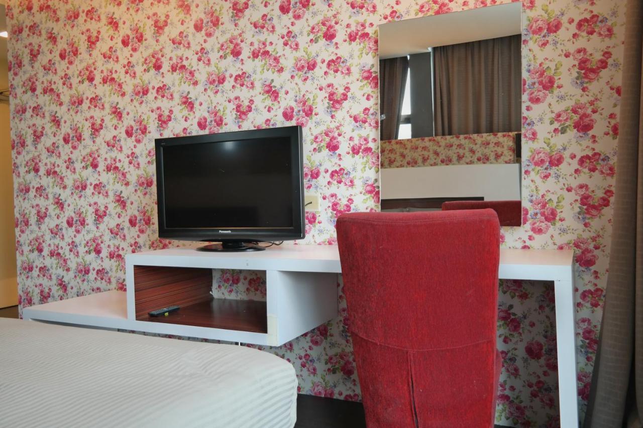 Summer Oscar Boutique Hotel Subang Jaya Extérieur photo