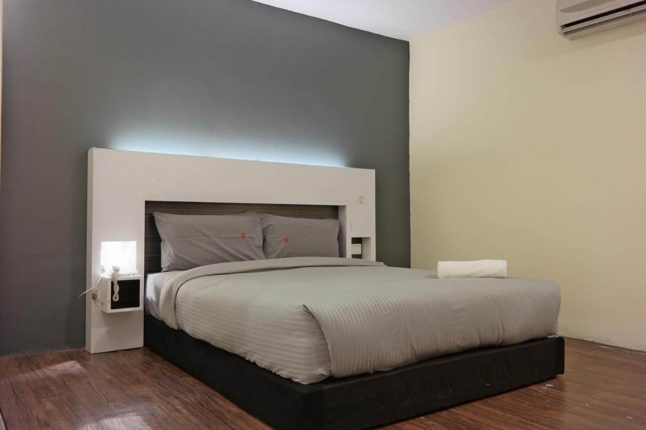 Summer Oscar Boutique Hotel Subang Jaya Extérieur photo