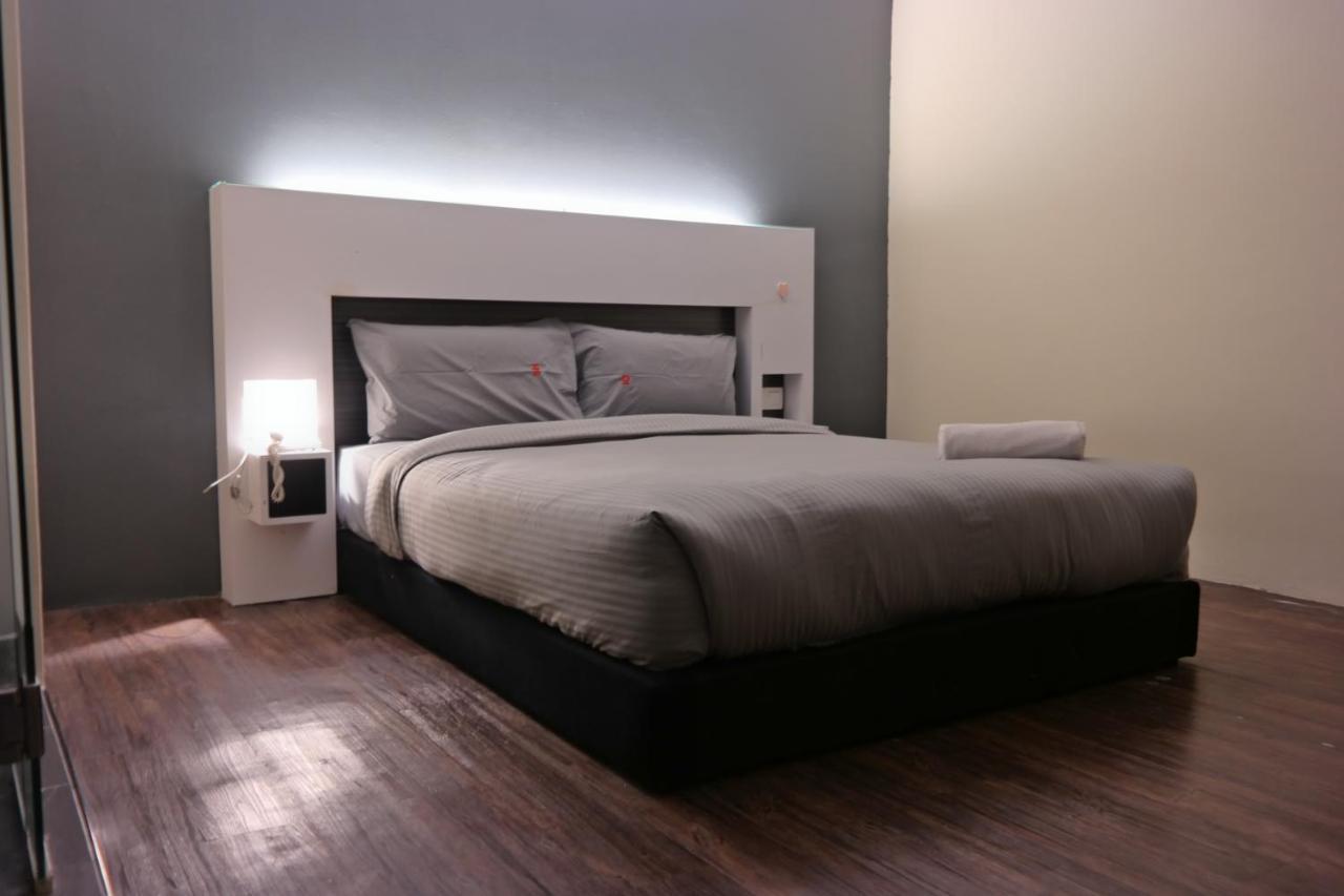 Summer Oscar Boutique Hotel Subang Jaya Extérieur photo